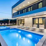 Villa Bonce *