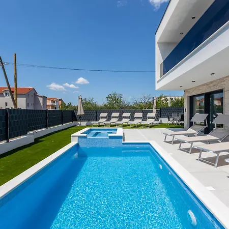 Villa Bonce Kastela