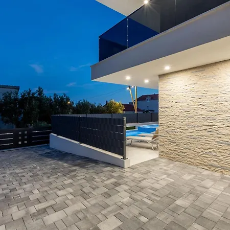 빌라 Bonce Kaštela