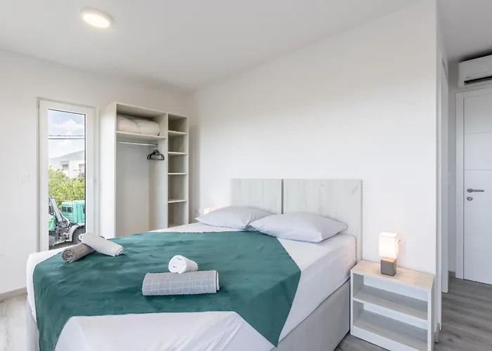 Bonce Villa Kaštela