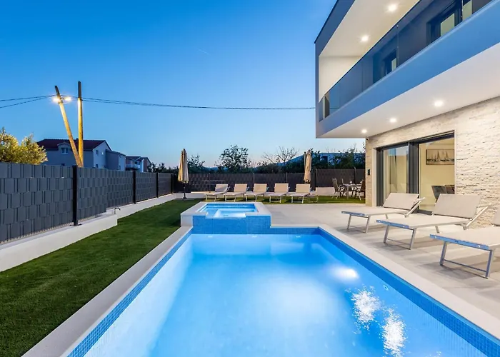 Bonce Villa Kaštela